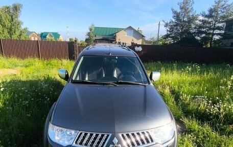 Mitsubishi Pajero Sport II рестайлинг, 2012 год, 1 660 000 рублей, 4 фотография