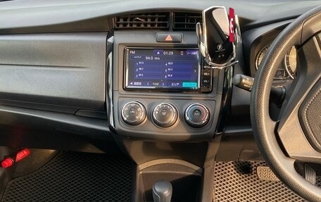 Toyota Corolla, 2019 год, 1 700 000 рублей, 16 фотография