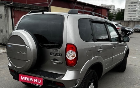 Chevrolet Niva I рестайлинг, 2017 год, 549 000 рублей, 7 фотография
