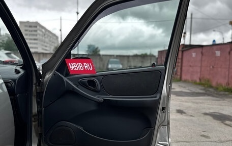 Chevrolet Niva I рестайлинг, 2017 год, 549 000 рублей, 23 фотография