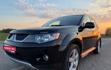 Mitsubishi Outlander III рестайлинг 3, 2008 год, 1 070 000 рублей, 11 фотография