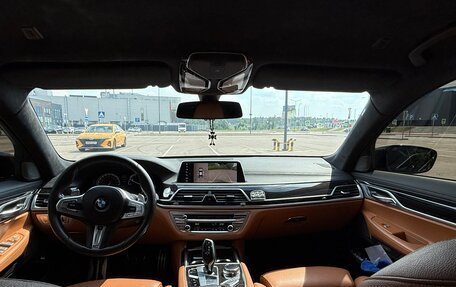 BMW 7 серия, 2017 год, 3 550 000 рублей, 15 фотография