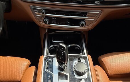 BMW 7 серия, 2017 год, 3 550 000 рублей, 16 фотография