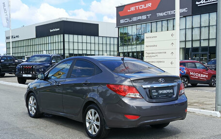 Hyundai Solaris II рестайлинг, 2013 год, 740 000 рублей, 7 фотография
