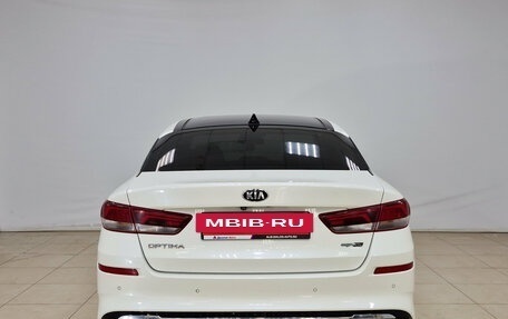 KIA Optima IV, 2018 год, 2 280 000 рублей, 5 фотография