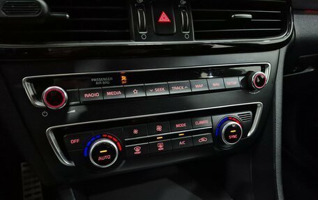 KIA Optima IV, 2018 год, 2 280 000 рублей, 23 фотография