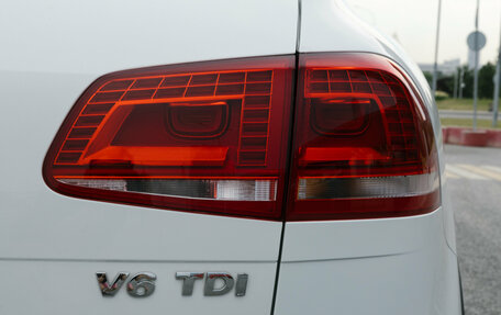 Volkswagen Touareg III, 2015 год, 2 500 000 рублей, 16 фотография