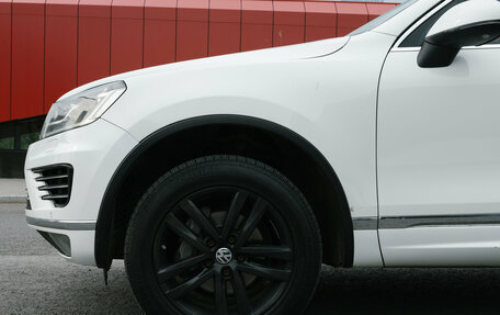 Volkswagen Touareg III, 2015 год, 2 500 000 рублей, 4 фотография