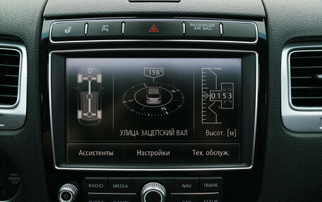 Volkswagen Touareg III, 2015 год, 2 500 000 рублей, 34 фотография