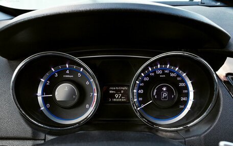 Hyundai Sonata VI, 2012 год, 750 000 рублей, 10 фотография
