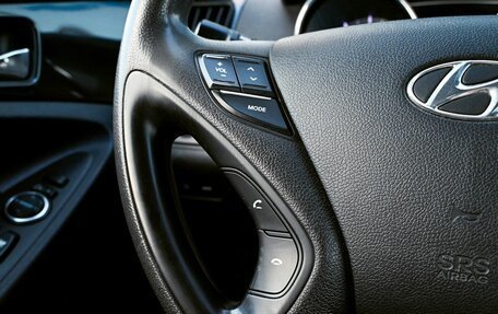 Hyundai Sonata VI, 2012 год, 750 000 рублей, 13 фотография