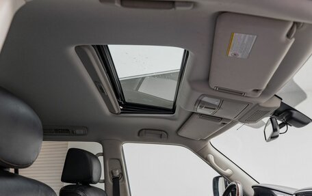 Nissan Patrol, 2015 год, 3 050 000 рублей, 24 фотография