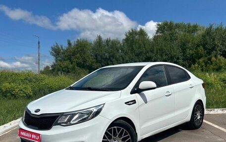 KIA Rio III рестайлинг, 2015 год, 950 000 рублей, 1 фотография