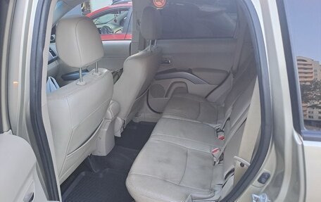 Mitsubishi Outlander III рестайлинг 3, 2008 год, 1 050 000 рублей, 13 фотография