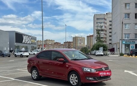 Volkswagen Polo VI (EU Market), 2011 год, 670 000 рублей, 3 фотография