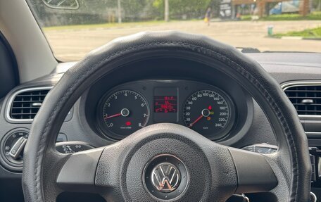 Volkswagen Polo VI (EU Market), 2011 год, 670 000 рублей, 11 фотография