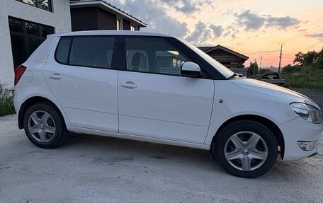 Skoda Fabia II, 2013 год, 750 000 рублей, 2 фотография