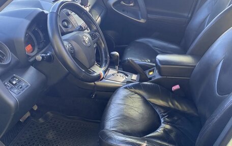 Toyota RAV4, 2011 год, 1 350 000 рублей, 7 фотография