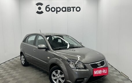 KIA Rio II, 2010 год, 890 000 рублей, 2 фотография