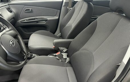 KIA Rio II, 2010 год, 890 000 рублей, 20 фотография