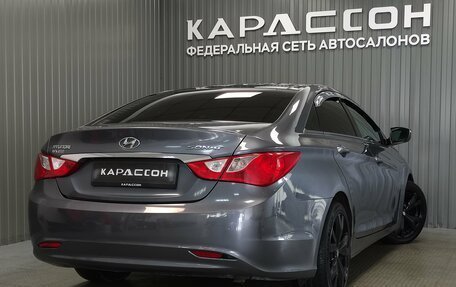 Hyundai Sonata VI, 2012 год, 890 000 рублей, 2 фотография