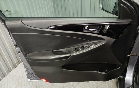 Hyundai Sonata VI, 2012 год, 890 000 рублей, 14 фотография