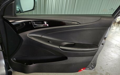 Hyundai Sonata VI, 2012 год, 890 000 рублей, 16 фотография