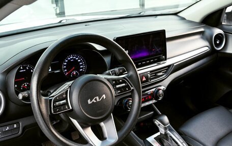 KIA K3, 2021 год, 1 815 000 рублей, 15 фотография