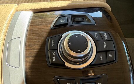 BMW 7 серия, 2012 год, 2 000 000 рублей, 30 фотография