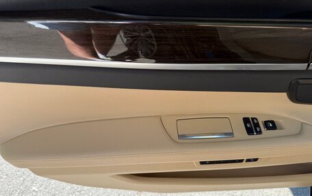 BMW 7 серия, 2012 год, 2 000 000 рублей, 24 фотография