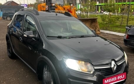 Renault Sandero II рестайлинг, 2017 год, 810 000 рублей, 21 фотография