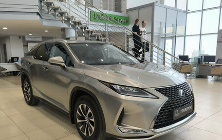 Lexus RX IV рестайлинг, 2019 год, 4 650 000 рублей, 3 фотография