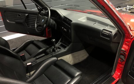 BMW 3 серия, 1992 год, 5 900 000 рублей, 12 фотография