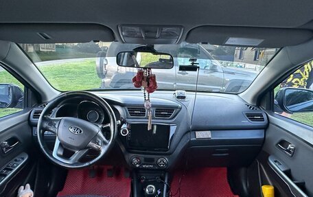 KIA Rio III рестайлинг, 2013 год, 900 000 рублей, 4 фотография