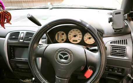 Mazda Premacy III, 2003 год, 580 000 рублей, 12 фотография