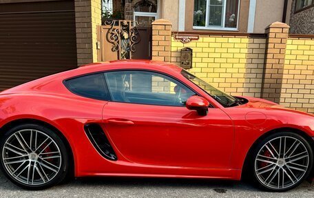 Porsche Cayman, 2018 год, 7 000 000 рублей, 3 фотография