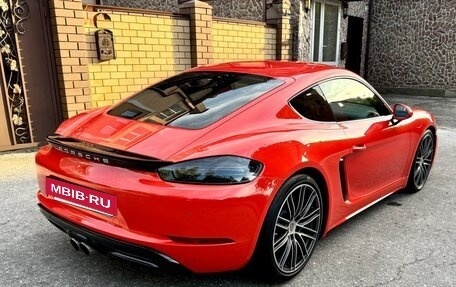 Porsche Cayman, 2018 год, 7 000 000 рублей, 4 фотография