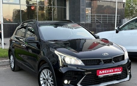 KIA Rio IV, 2021 год, 1 780 000 рублей, 10 фотография