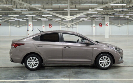 Hyundai Solaris II рестайлинг, 2018 год, 1 590 000 рублей, 5 фотография