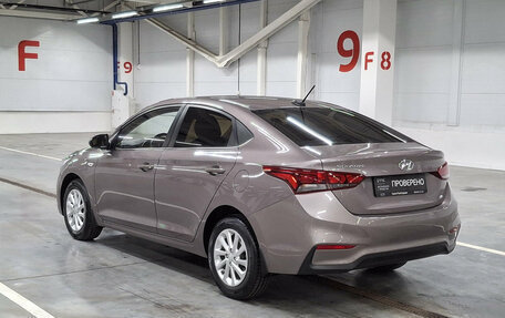 Hyundai Solaris II рестайлинг, 2018 год, 1 590 000 рублей, 8 фотография