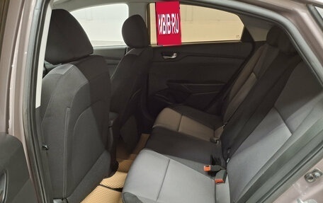 Hyundai Solaris II рестайлинг, 2018 год, 1 590 000 рублей, 15 фотография