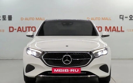 Mercedes-Benz E-Класс, 2024 год, 4 813 000 рублей, 2 фотография