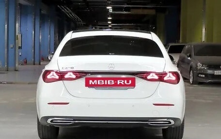 Mercedes-Benz E-Класс, 2024 год, 4 813 000 рублей, 4 фотография