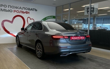 Mercedes-Benz E-Класс, 2021 год, 3 990 000 рублей, 7 фотография