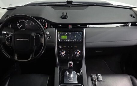 Land Rover Discovery Sport I рестайлинг, 2018 год, 2 450 000 рублей, 14 фотография