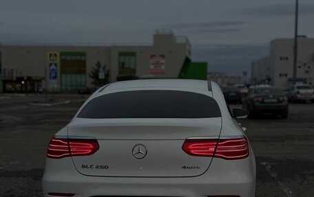 Mercedes-Benz GLC Coupe, 2018 год, 4 150 000 рублей, 6 фотография