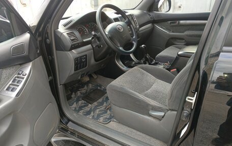 Toyota Land Cruiser Prado 120 рестайлинг, 2008 год, 2 550 000 рублей, 6 фотография