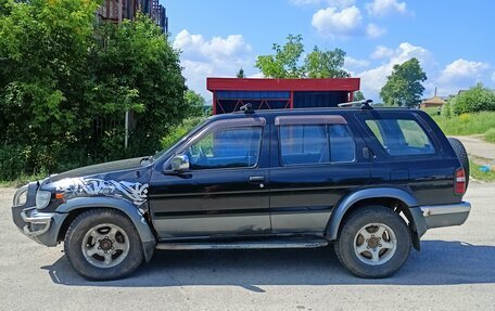 Nissan Terrano II рестайлинг, 1991 год, 450 000 рублей, 5 фотография