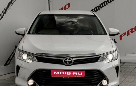 Toyota Camry, 2017 год, 2 500 000 рублей, 2 фотография