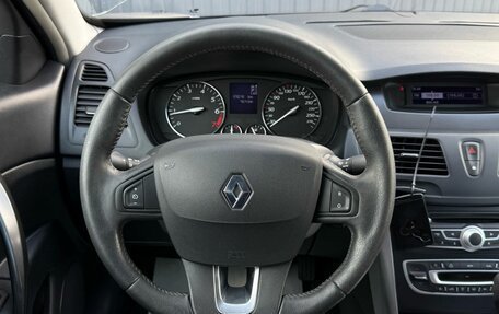 Renault Latitude I, 2010 год, 750 000 рублей, 13 фотография